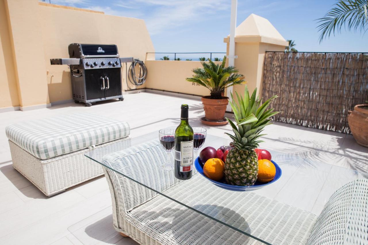 Spacious 200 Sq.m. Penthouse With Sea View Terraces Appartement Torremolinos