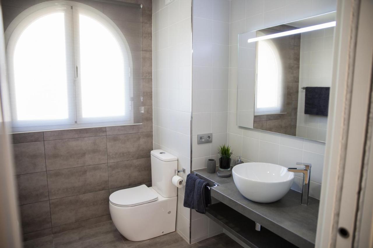 Spacious 200 Sq.m. Penthouse With Sea View Terraces Apartment *